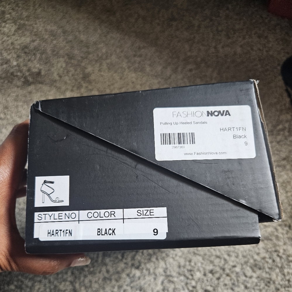 Fashion nova shoes